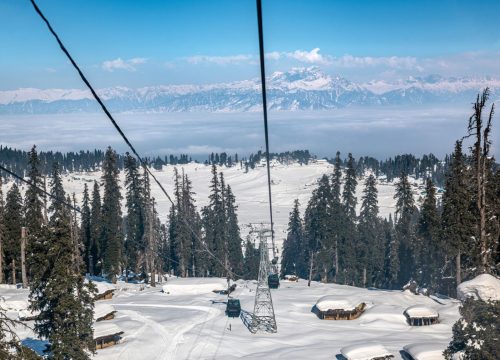 Ultimate Travel Guide to Kashmir: Best Places, Travel Tips & Tour Packages