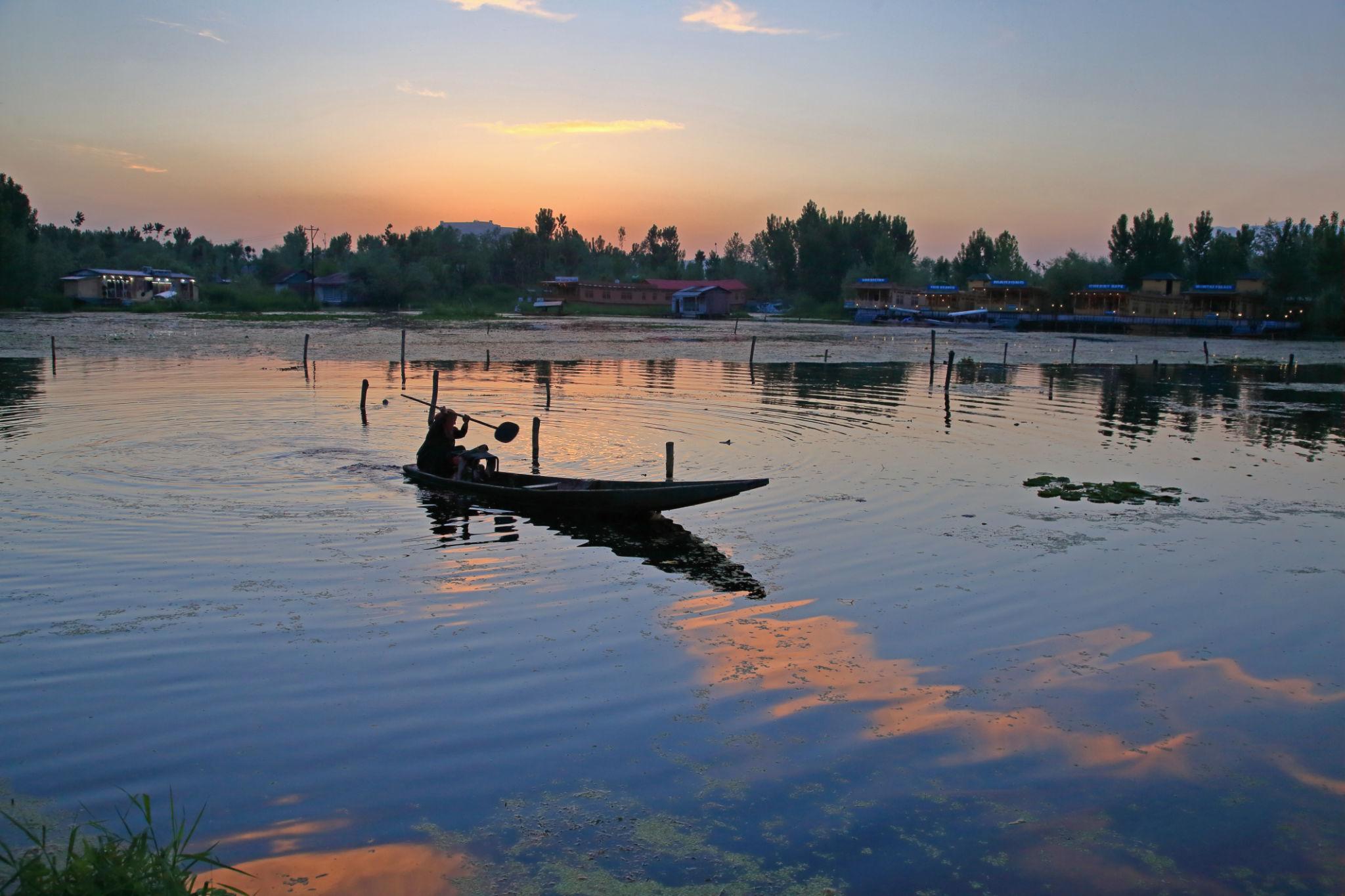 First Time Visiting Kashmir – What You Should Know (Complete Travel Guide)